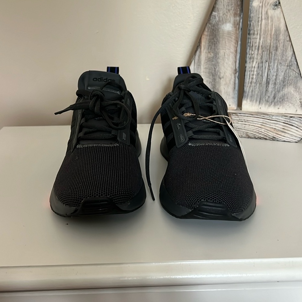 Men’s Adidas size 10